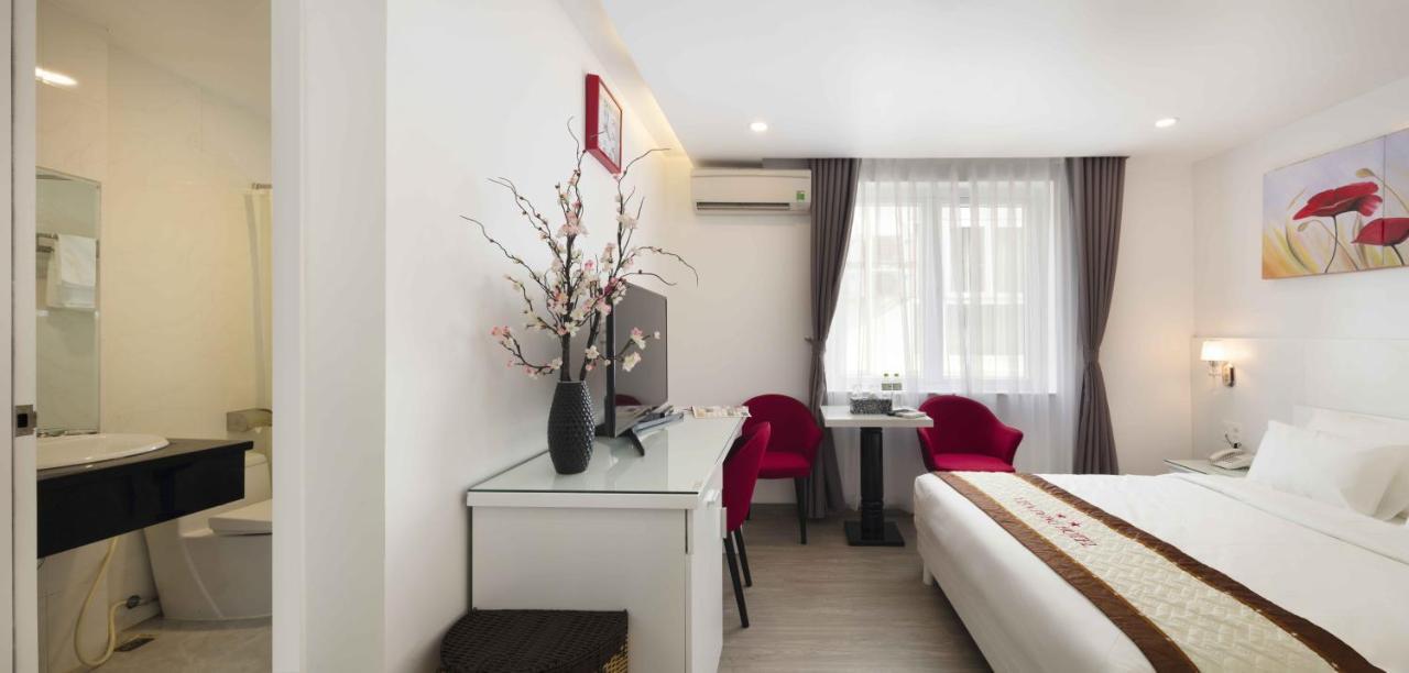 Vien Dong Hotel 7 Хошимин Екстериор снимка